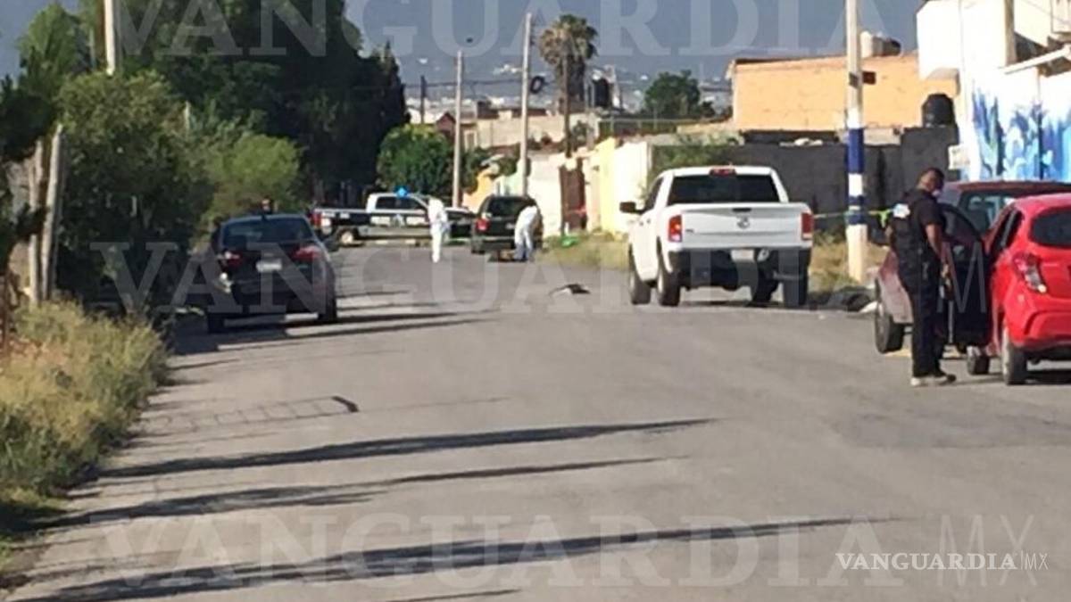 Hallan dos cuerpos embolsados en Saltillo