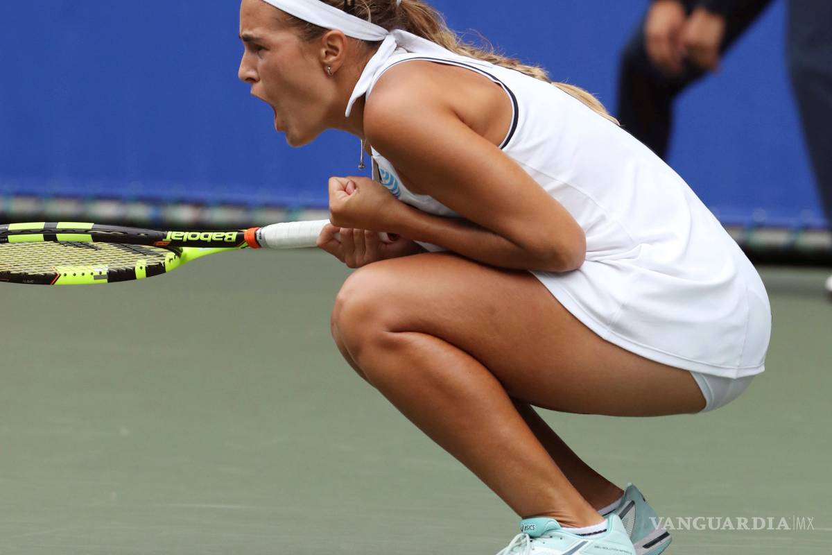 Kvitova humilla a Simona Halep