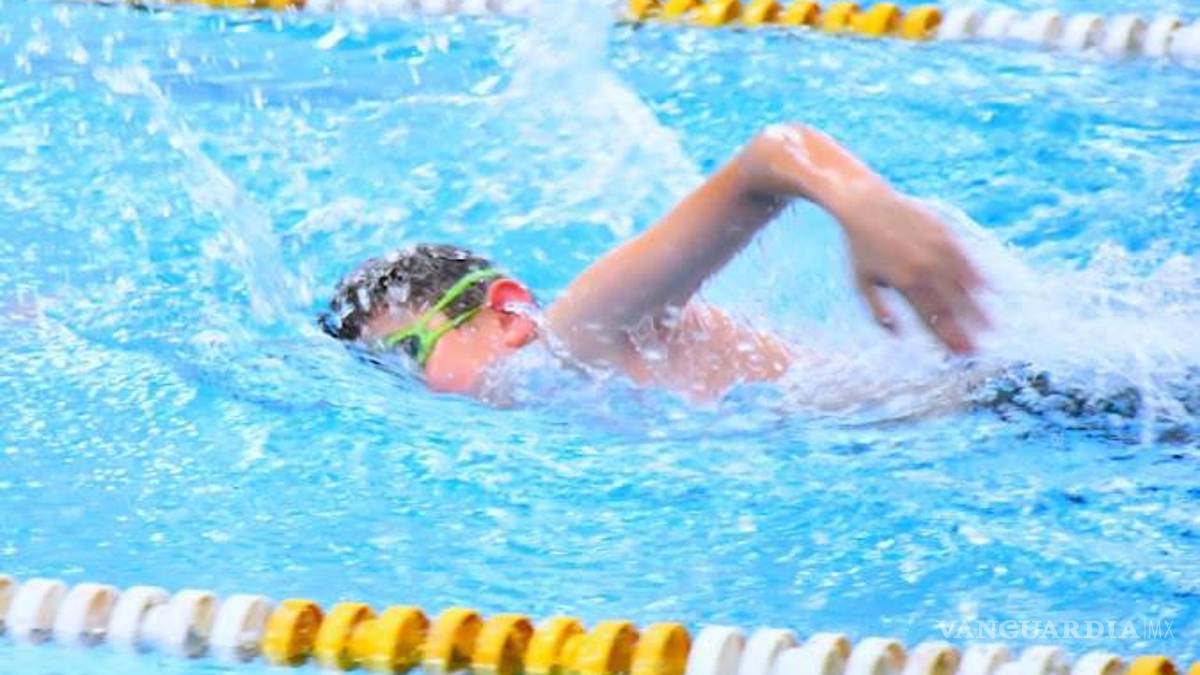 Inauguran alberca municipal “Las Truchas” en Monclova, con Paola Espinosa