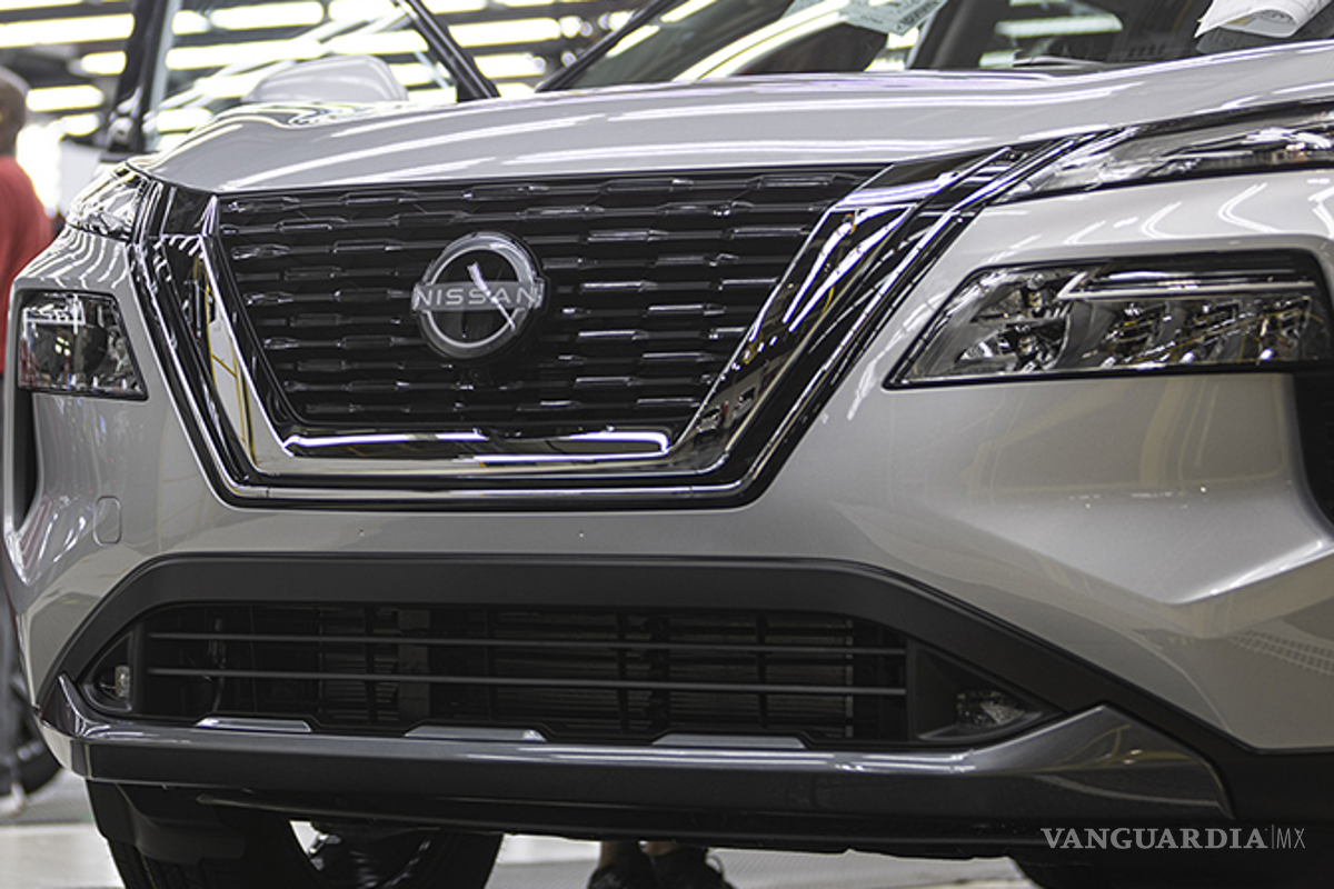 Nissan recortará 9 mil empleos, por debilidad en las ventas en China y EU