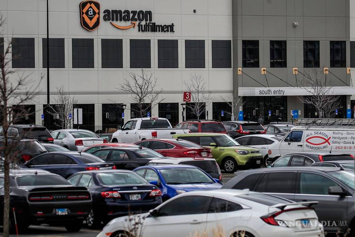 Wall Street Journal revela que Amazon usa datos de las empresas que venden con ellos
