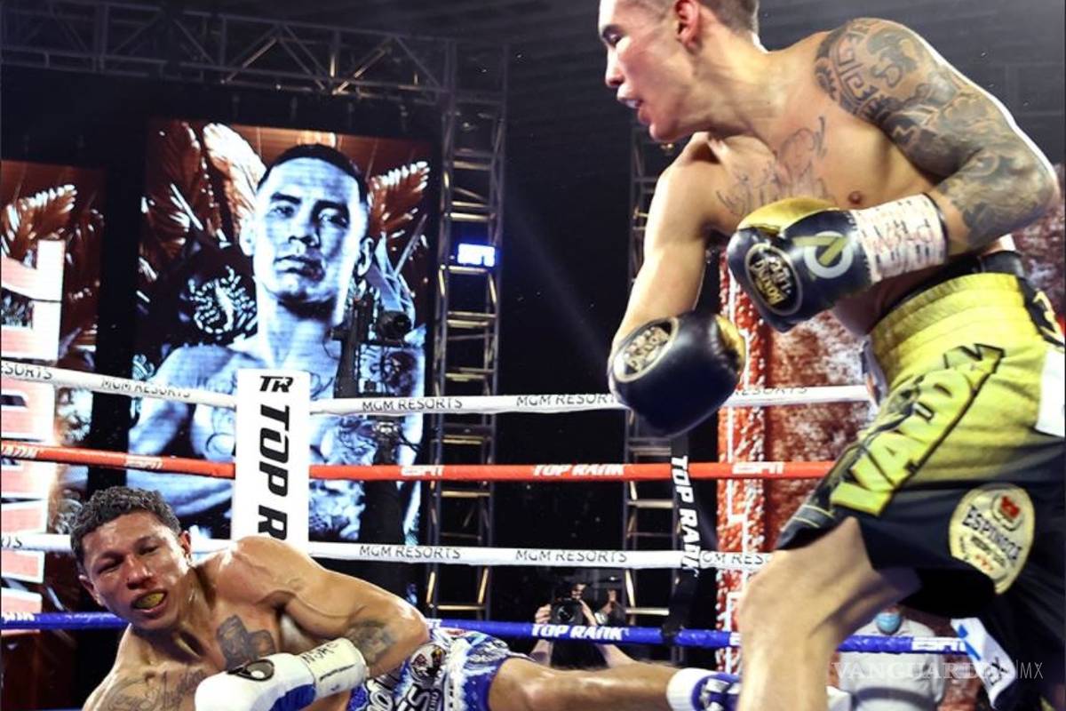 El impresionante KO de Óscar Valdez al 'Alacrán' Berchelt