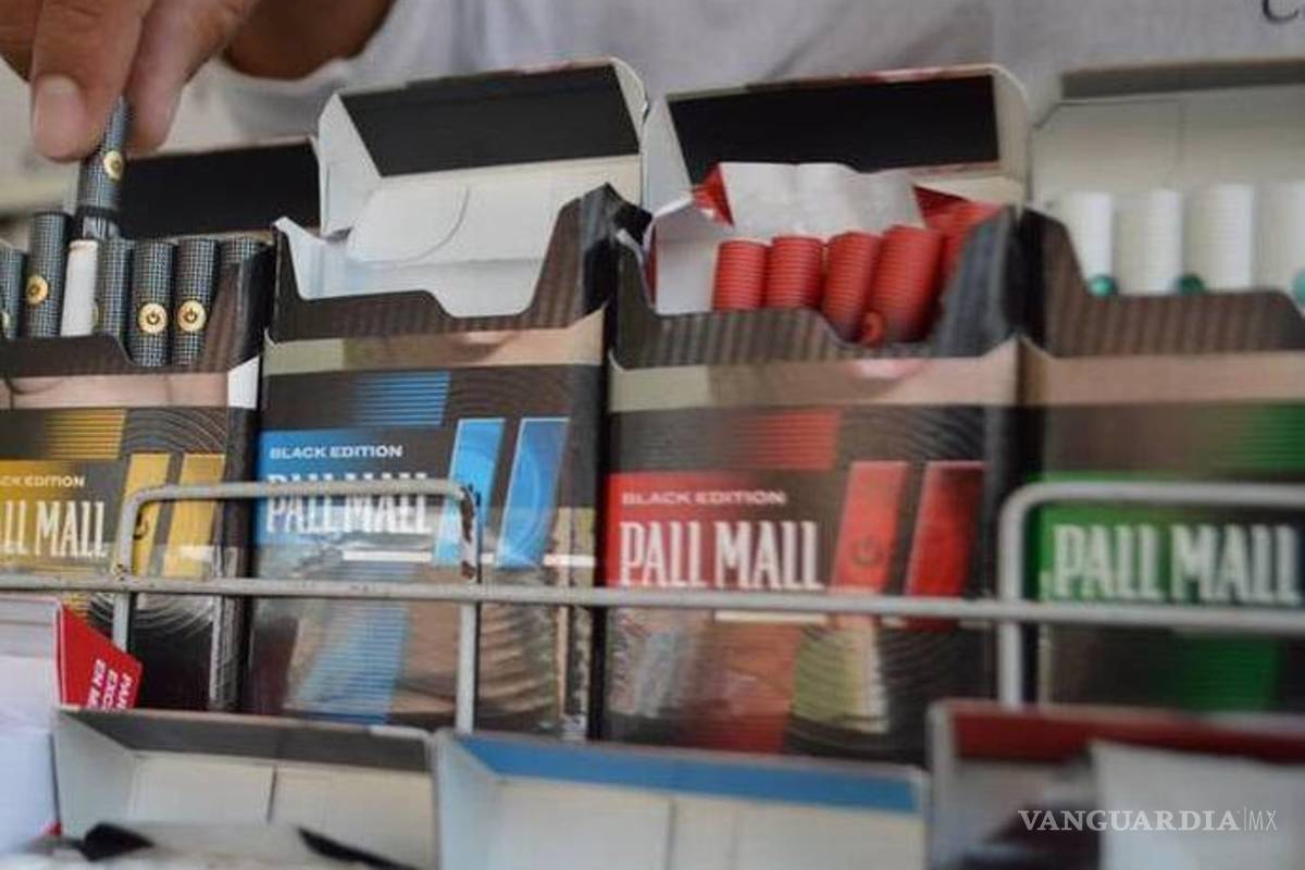 Buscarán que se dejen de vender cigarros en farmacias