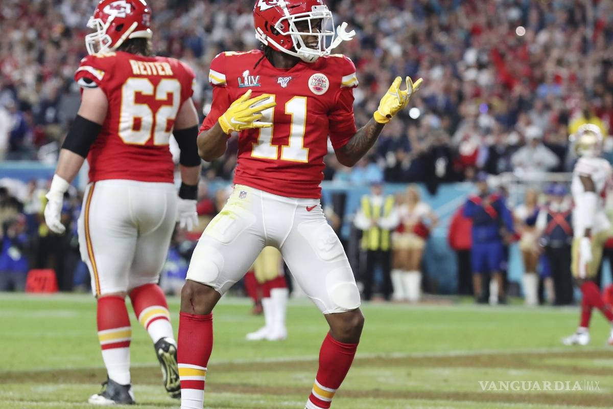 Los Chiefs ‘atrapan’ a Robinson