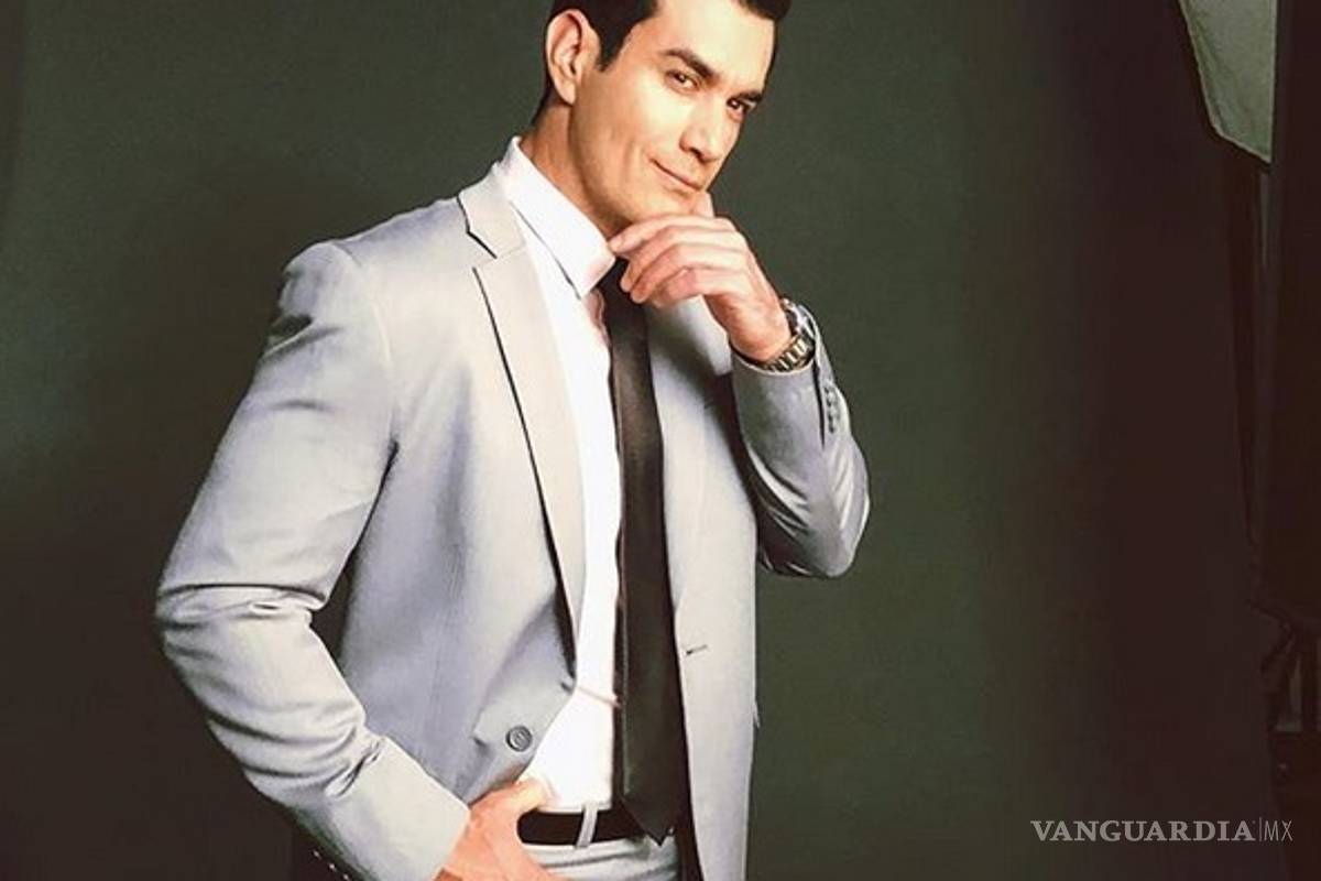 Amigo de su pareja Lina Radwan revela que David Zepeda... ¡es bisexual!