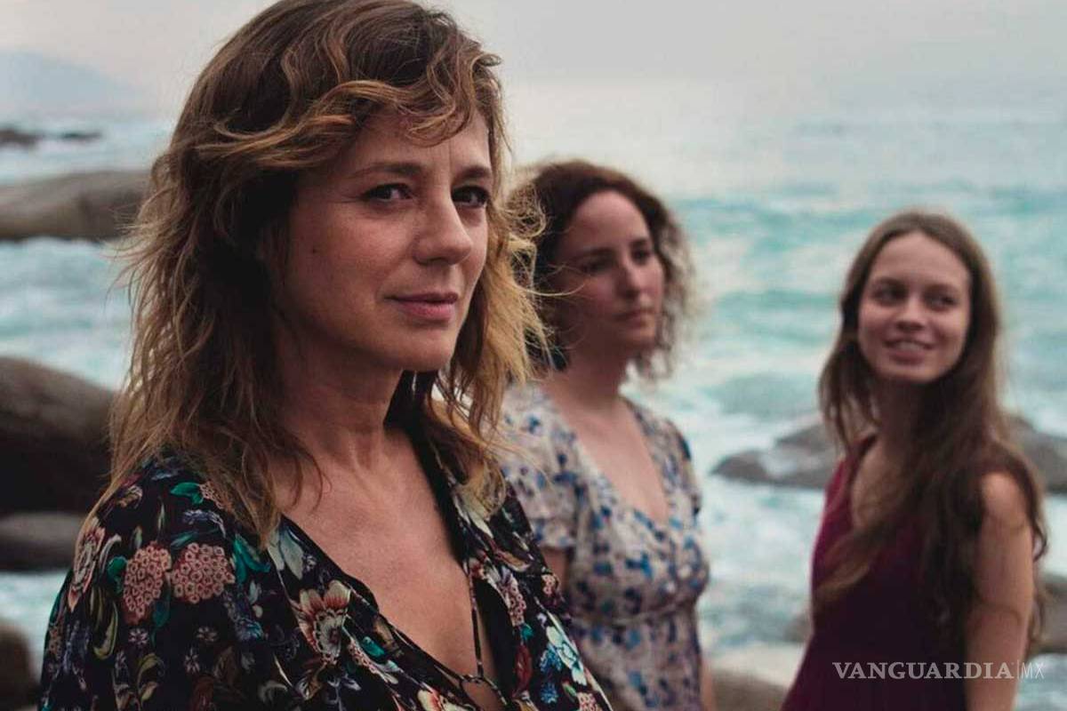 Las hijas de Abril; una madre villana en el cine mexicano