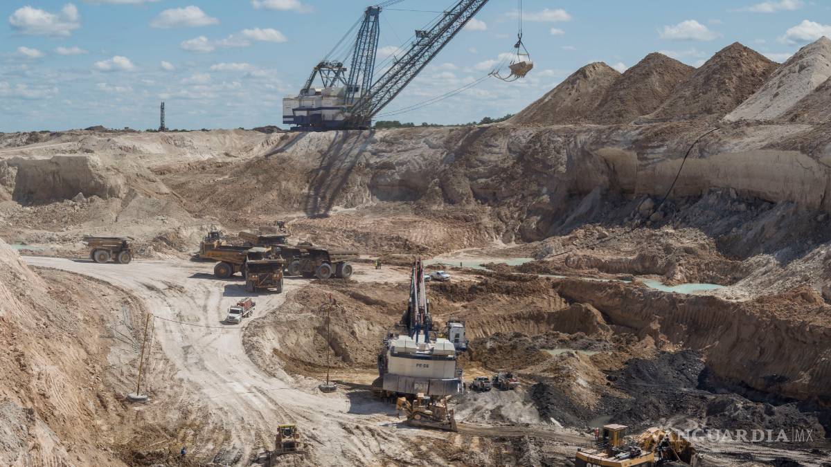 Reactivarán economía la compra de 80 mil toneladas de carbón para CFE en la región Carbonífera; al menos en diciembre