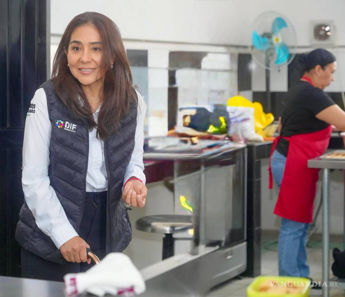 $!Los cursos han tenido alta aceptación entre la comunidad, afirmó Teresita Escalante.