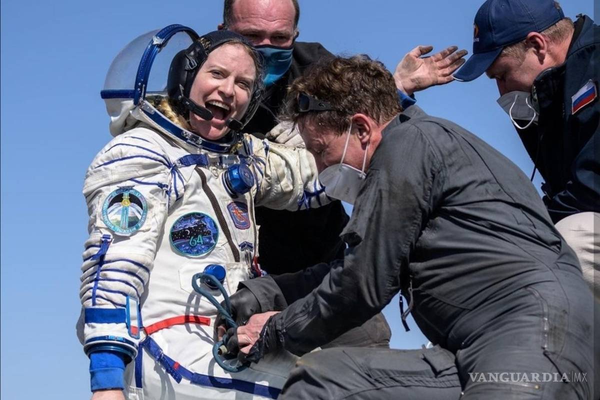 Vuelven tres astronautas tras 6 meses en la EEI