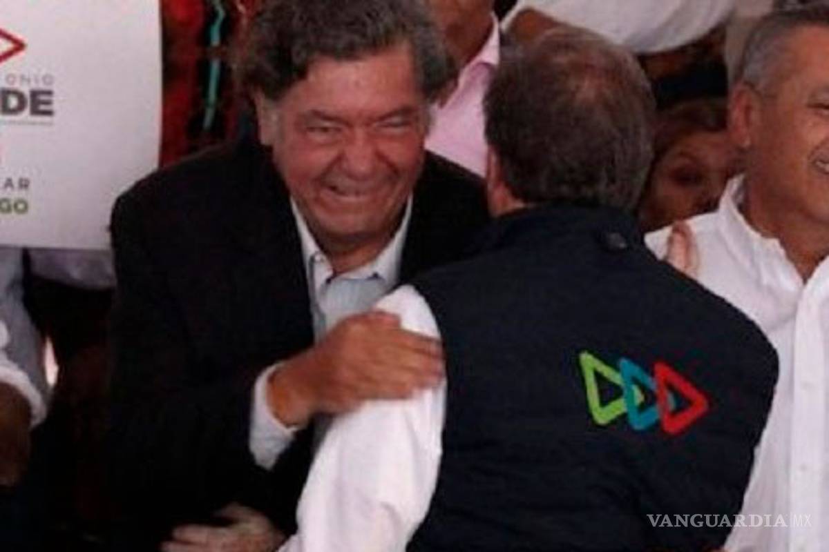 Asiste a mitin de Meade asesino de periodista