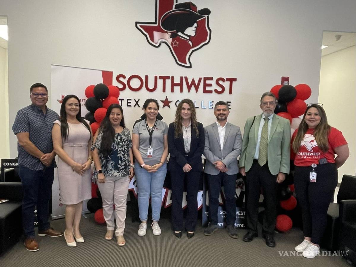 $!La delegación de la UNAM San Antonio reunida con autoridades del Southwest Texas College en Eagle Pass.