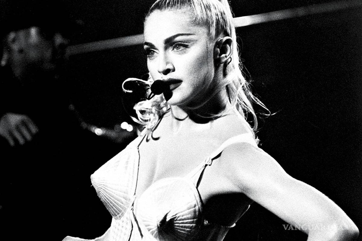 Lencería, objeto fetiche que abraza la feminidad