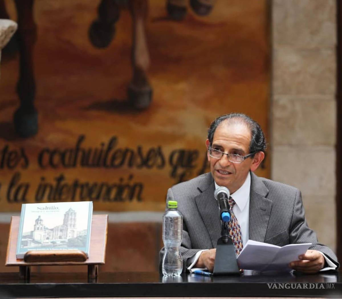 $!Historiador reúne en libro las postales del Saltillo antiguo