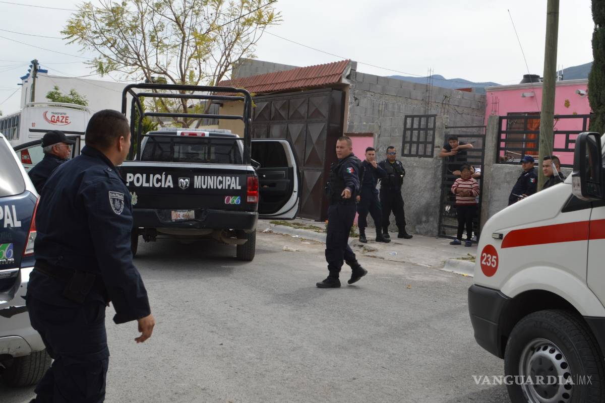 Riñe joven pareja en Saltillo; él se negaba a entregarle a la bebé de 3 meses