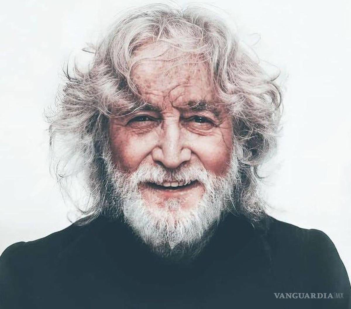 $!A sus 82 años, John Lennon luciría canas y arrugas, pero conservaría su sonrisa. (FOTO: INTERNET)