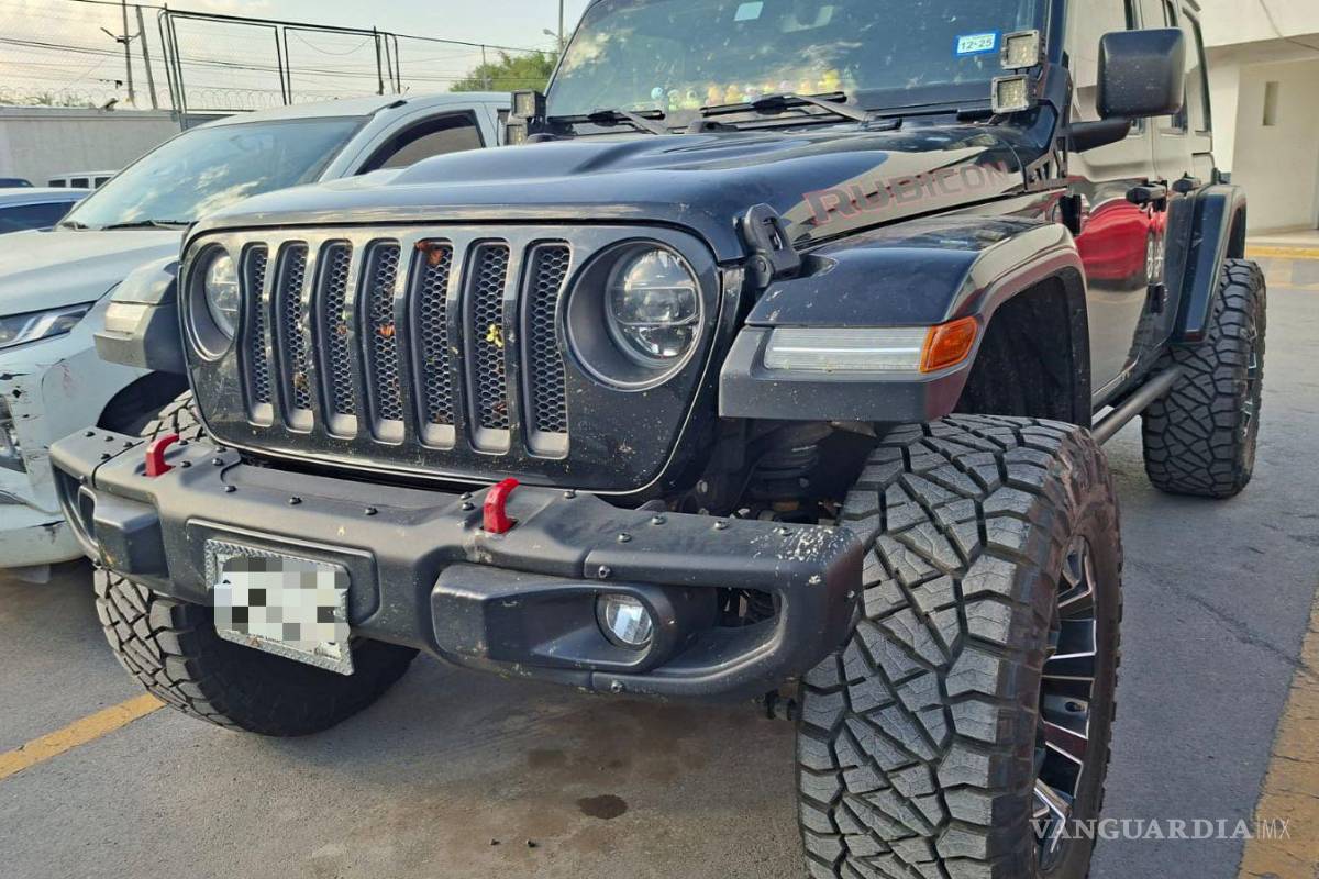 Dos norteamericanas son vinculadas por posesión de material bélico, en Nuevo León