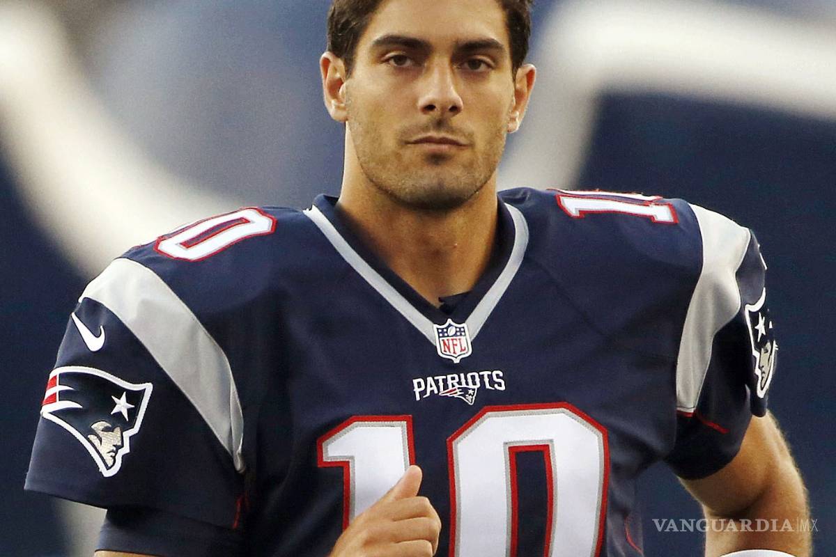 Patriots no sueltan a Garopolo