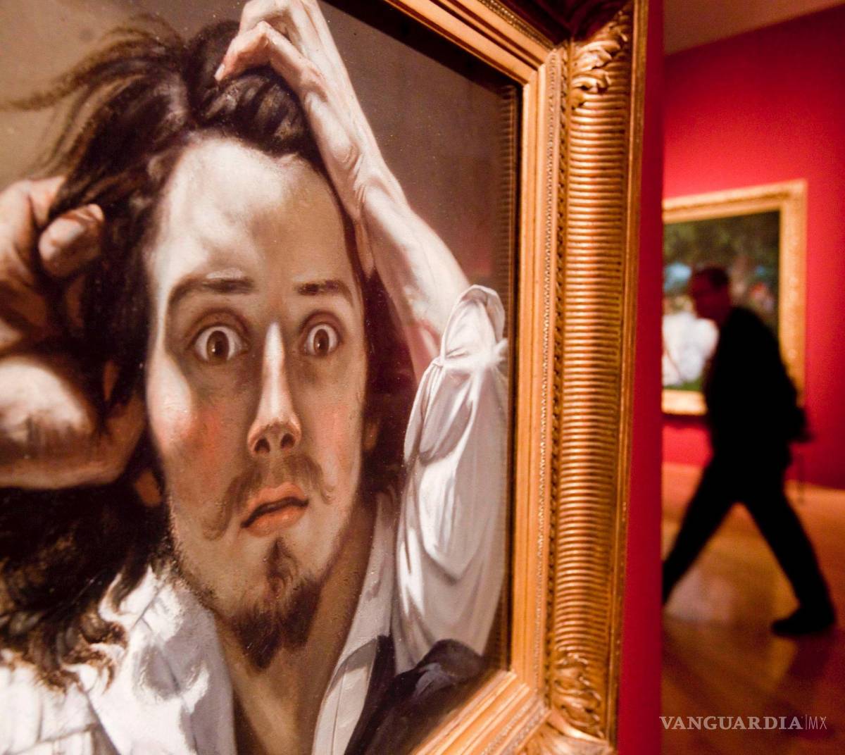 $!En la imagen, Autorretrato - El hombre desesperado (1844/45), del artista francés Gustave Courbet, en el museo Schirn de Fráncfort (Alemania).