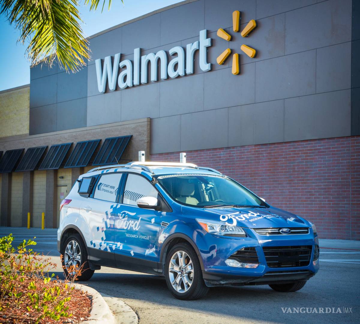 $!Ford y Walmart se unen para hacer entregas en vehículos autónomos