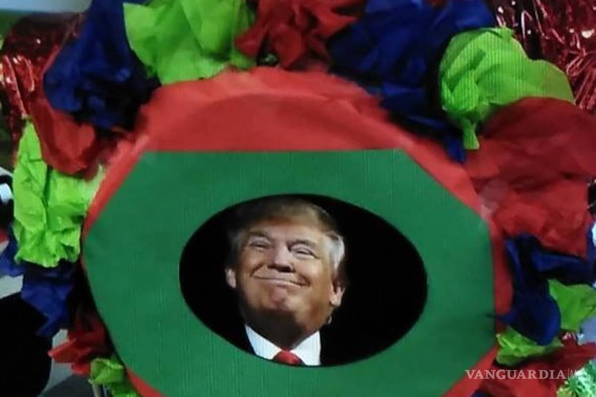 Cierran escuela después de que reventaran piñata con foto de Trump