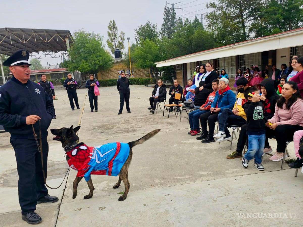 $!Esta labor no se limita únicamente a las escuelas, sino que también se extiende a colonias, plazas y centros comerciales.
