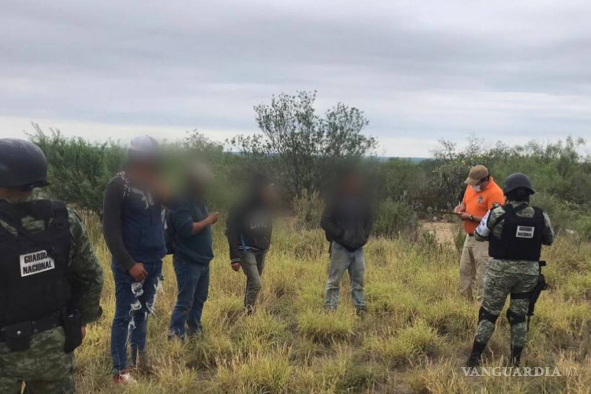 'Polleros' abandonan a migrantes en brechas de Piedras Negras