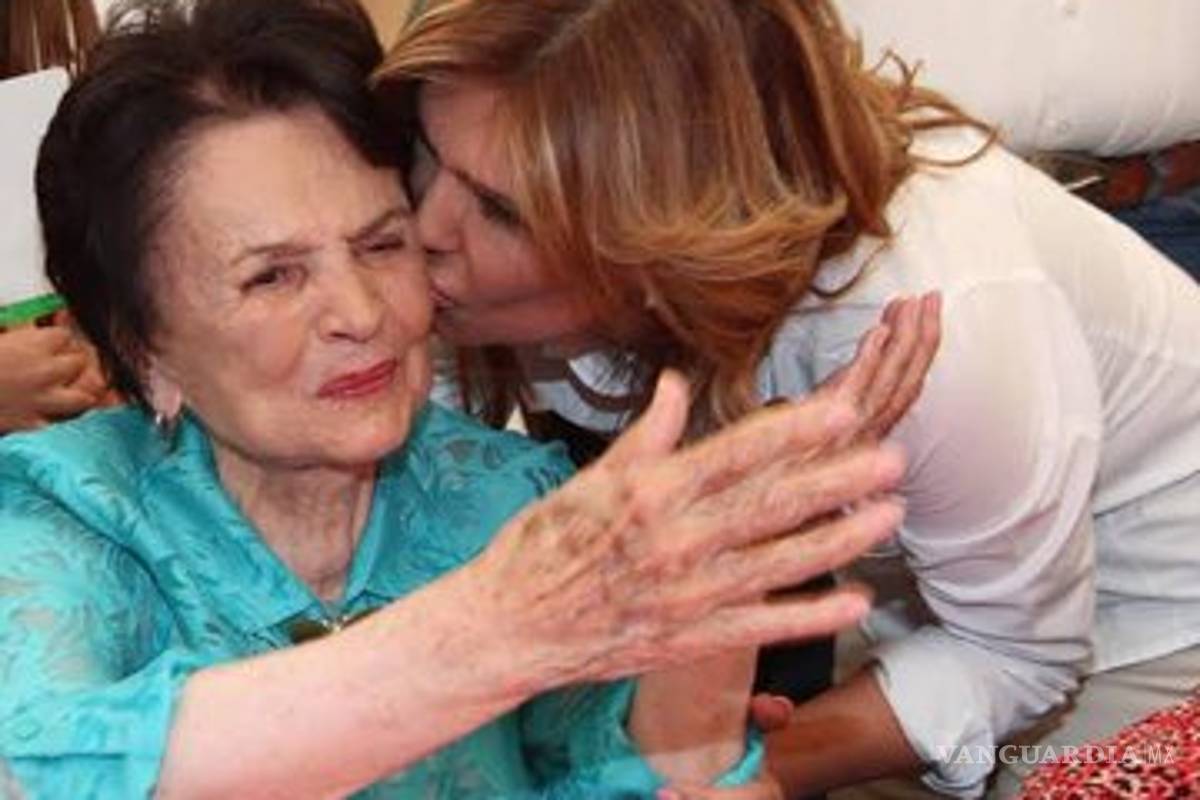 Murió la madre de Claudia Pavlovich, la exsenadora Alicia Arellano