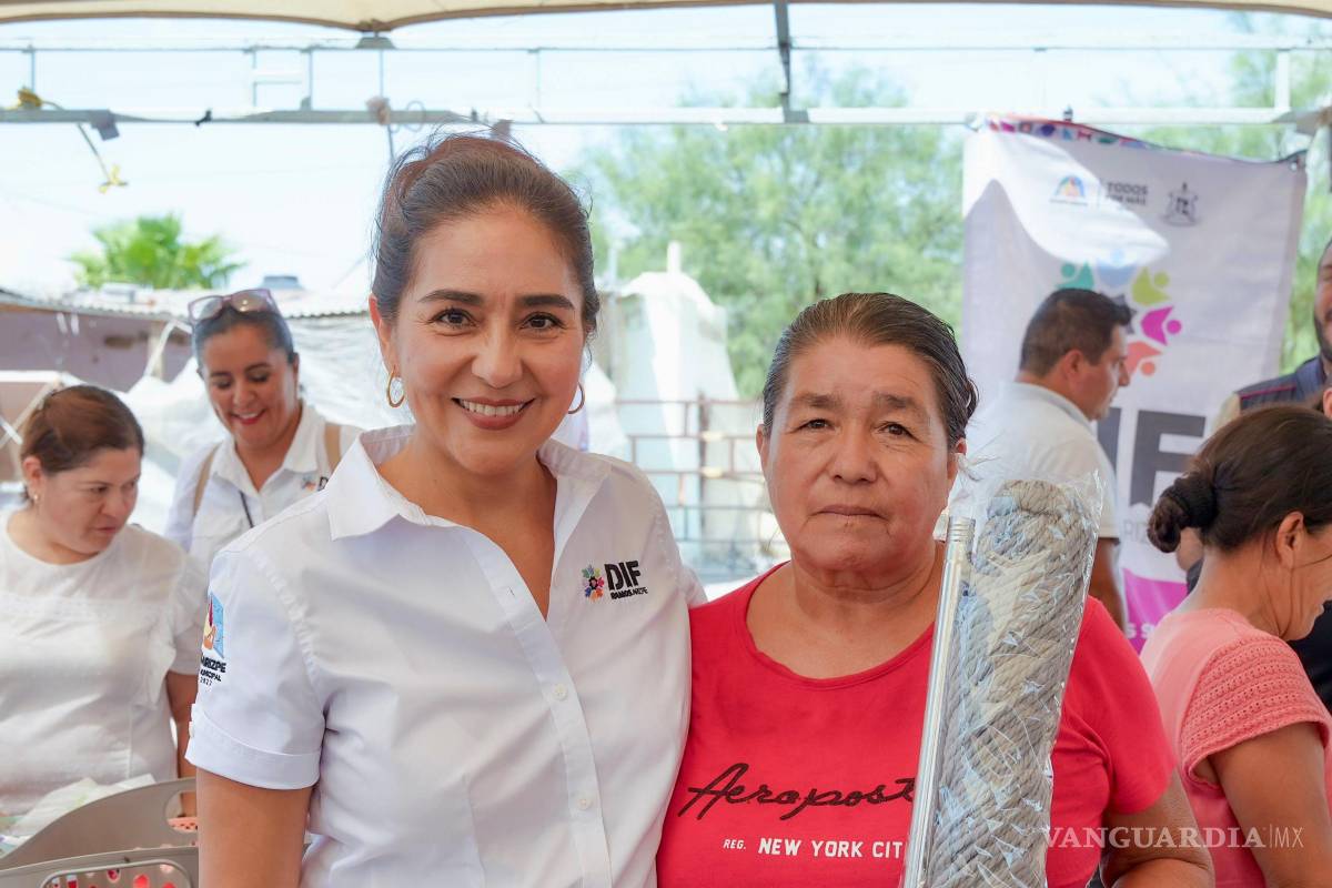 Brigada del DIF Ramos Arizpe acerca servicios médicos y apoyos al ejido San Ignacio