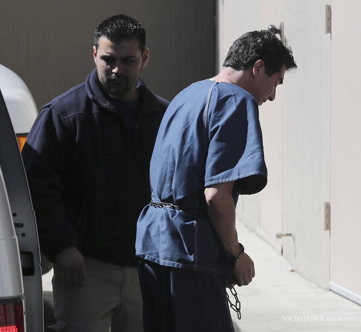 $!En febrero de 2014, Villarreal se entregó y fue llevado a una prisión de Texas.