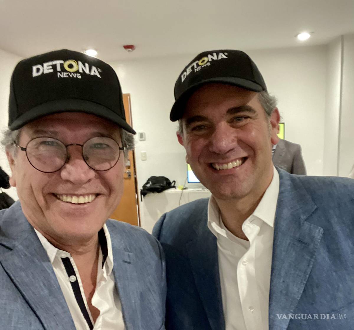 $!A diferencia de otros que opinan sin siquiera haber hablado una vez con Lorenzo Córdova, yo sí.