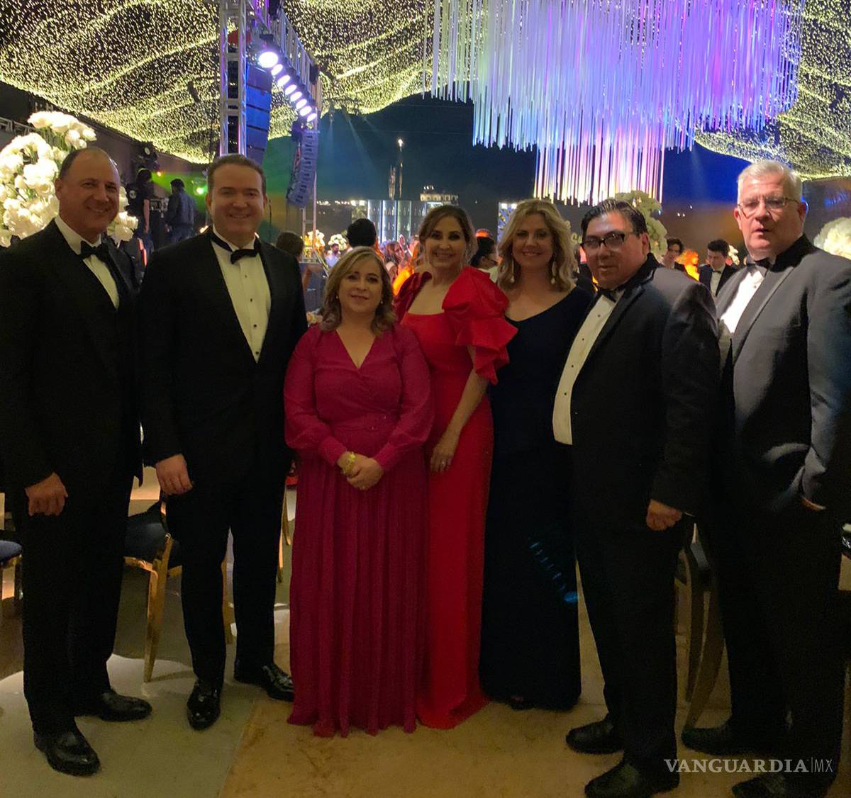 $!Belinda canta en ostentosa boda del hijo de alcaldesa electa de Piedras Negras, Coahuila