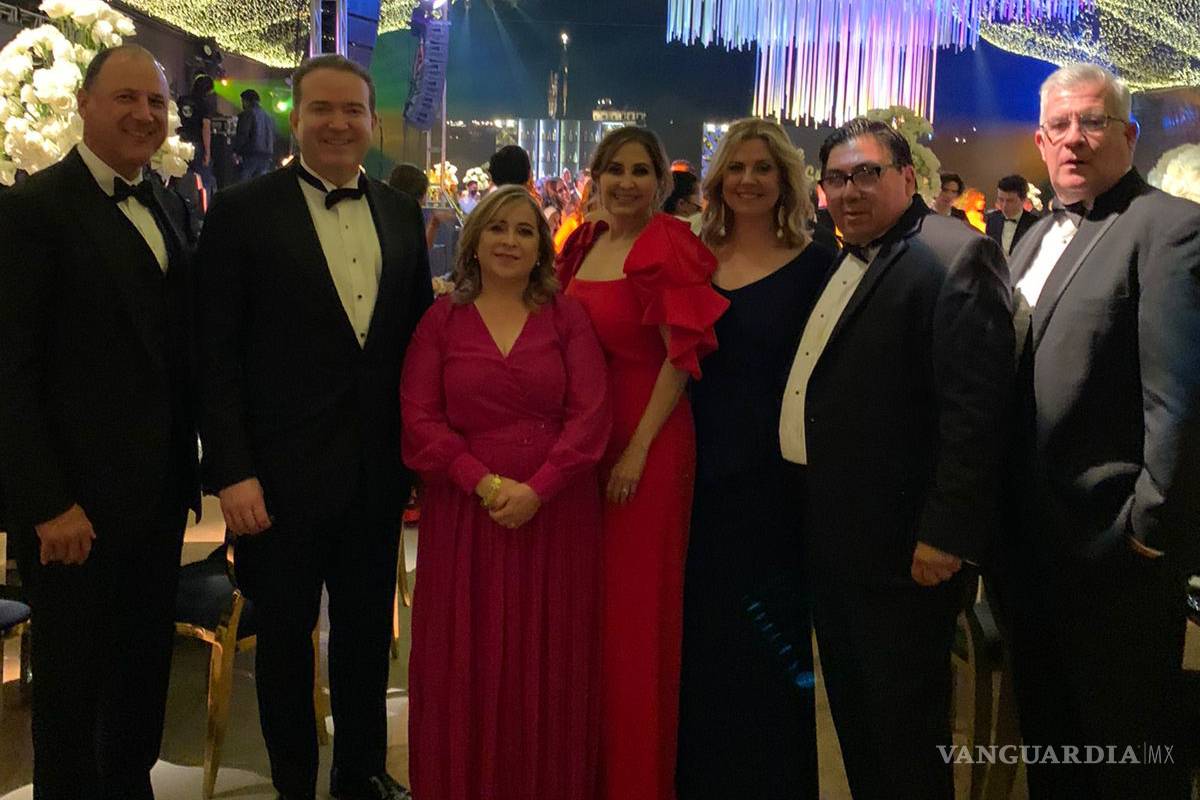 $!Belinda canta en ostentosa boda del hijo de alcaldesa electa de Piedras Negras, Coahuila