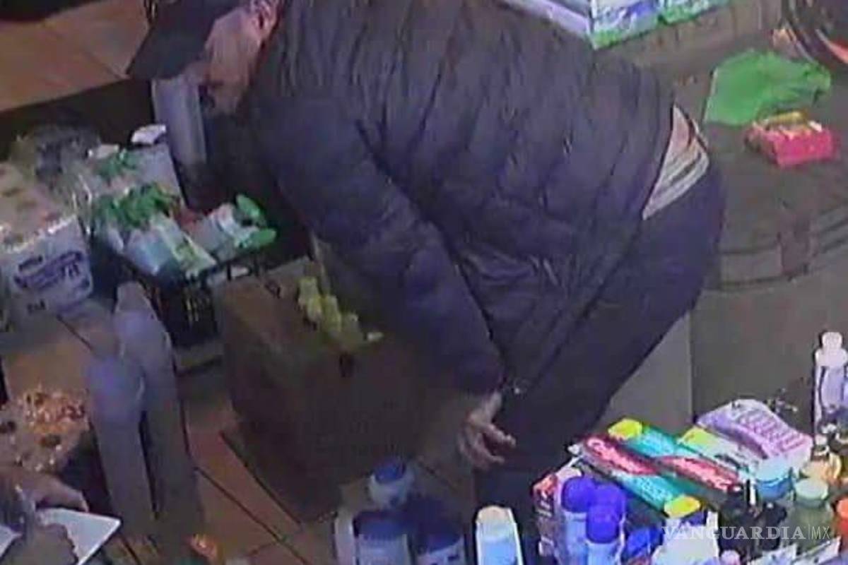 Saltillo: Le pagan con billetes más falsos que tu ex