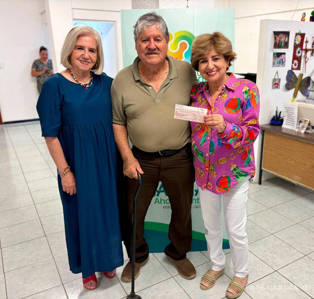 $!Las autoridades convivieron con los beneficiarios y escucharon sus testimonios y necesidades.