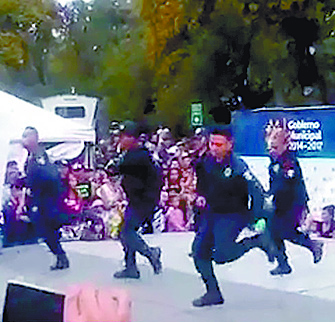 Alcalde de Saltillo defiende programa ‘Tirando barrio’