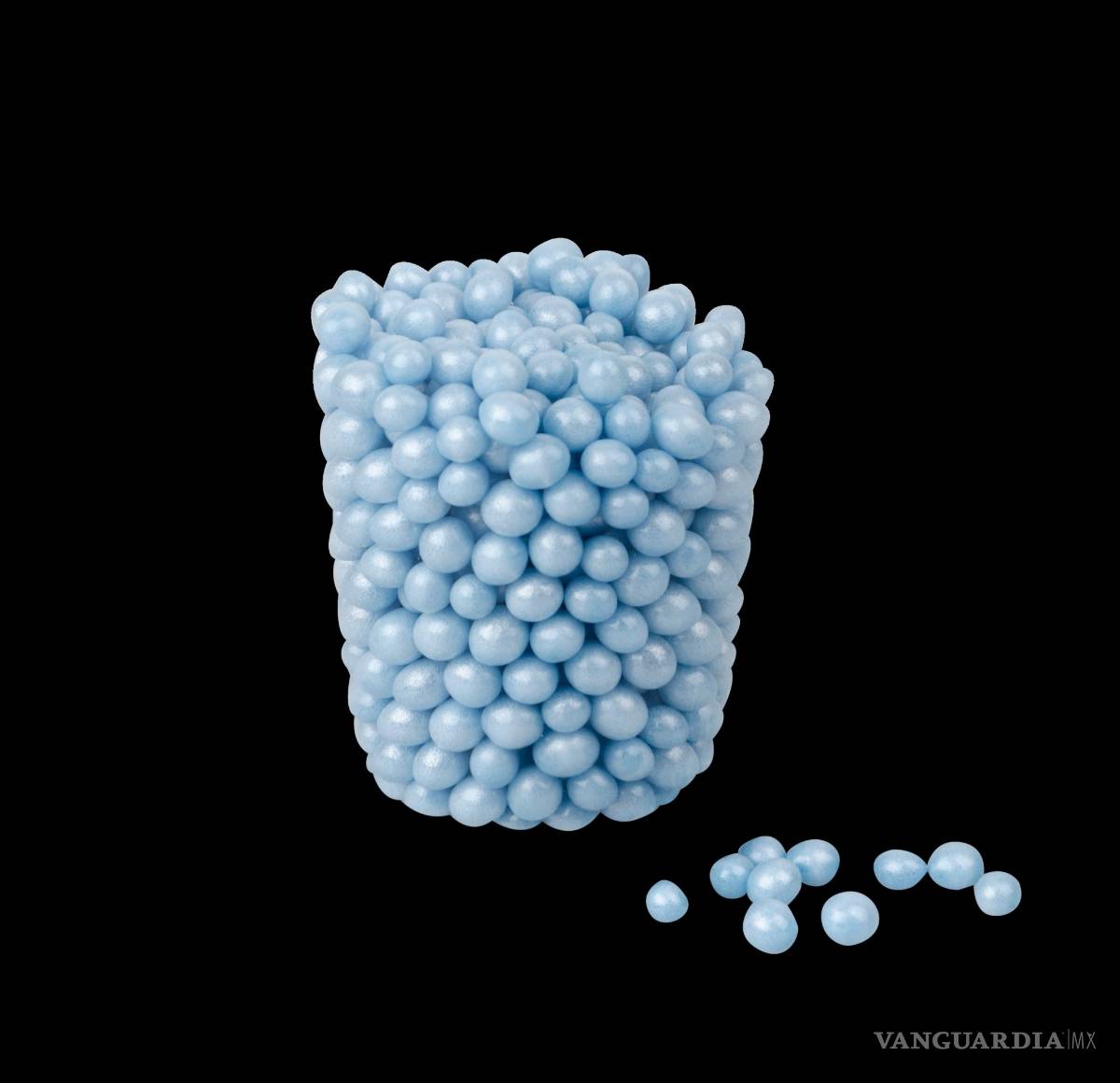 $!Casas de plástico reciclado, una solución al exceso de residuos contaminantes