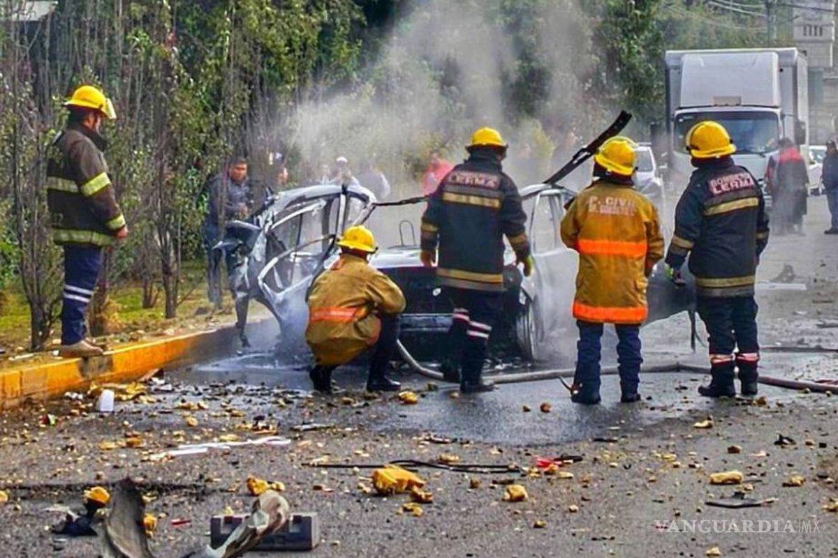 Taxi con pirotecnia explota en la México-Toluca; hay varios lesionados, entre ellos una menor