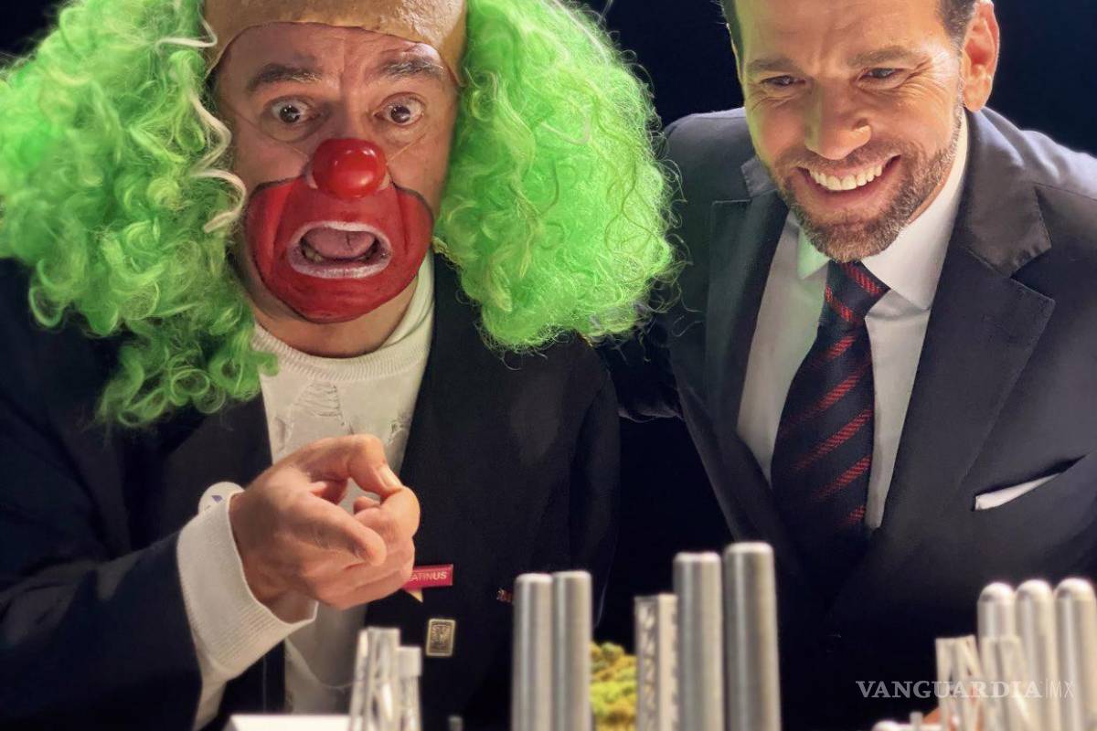 Loret de Mola y Brozo regresan... a un país de maqueta