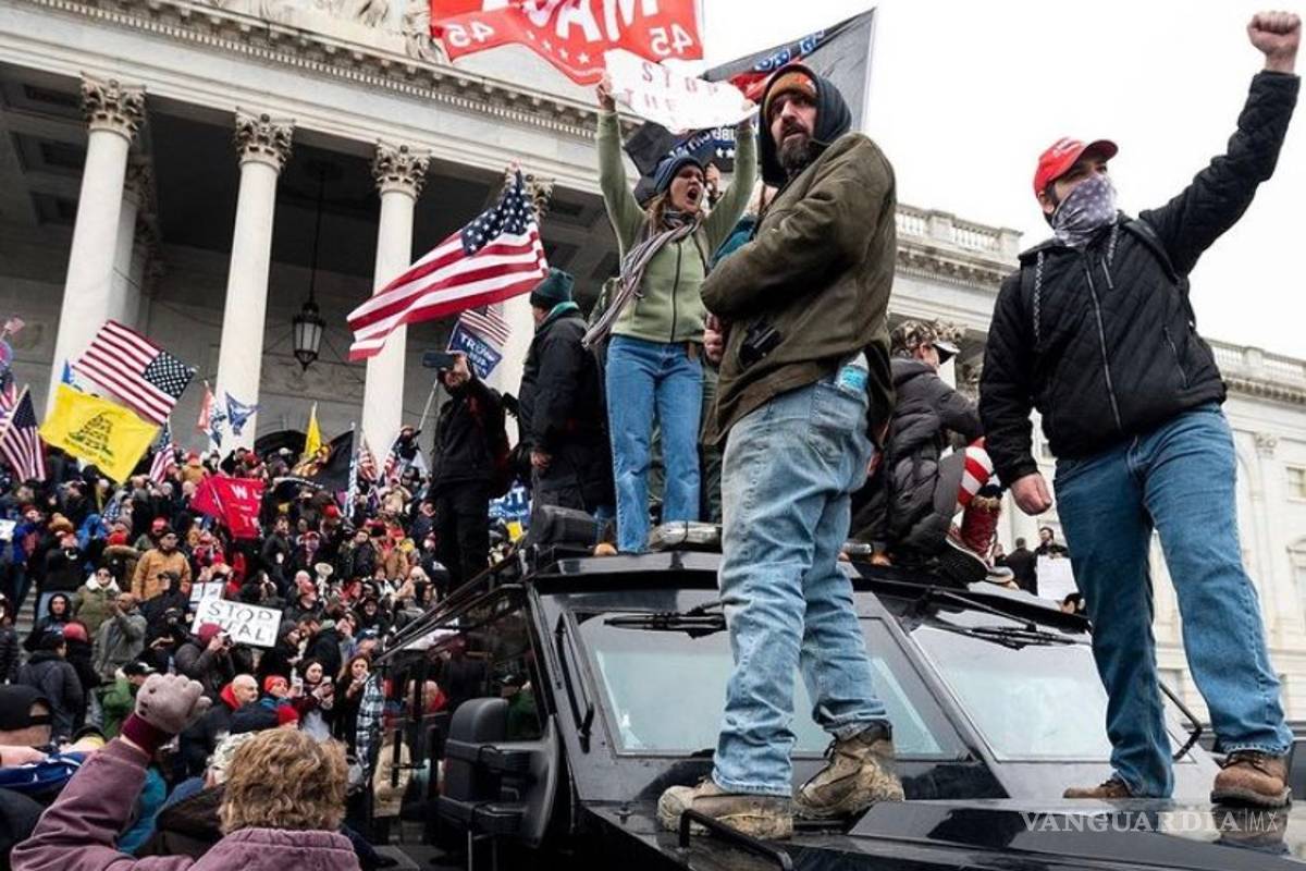 Congresistas de EU propondrán destituir a Donald Trump tras violenta toma del Capitolio