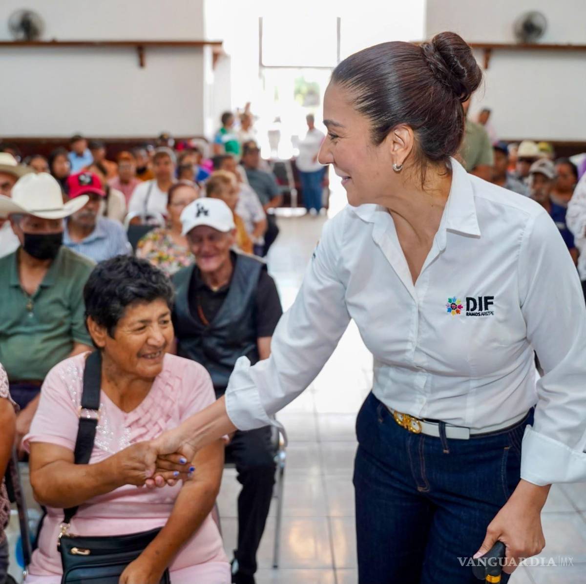 $!Los centros comunitarios funcionan como espacios de encuentro y participación para este sector de la población.