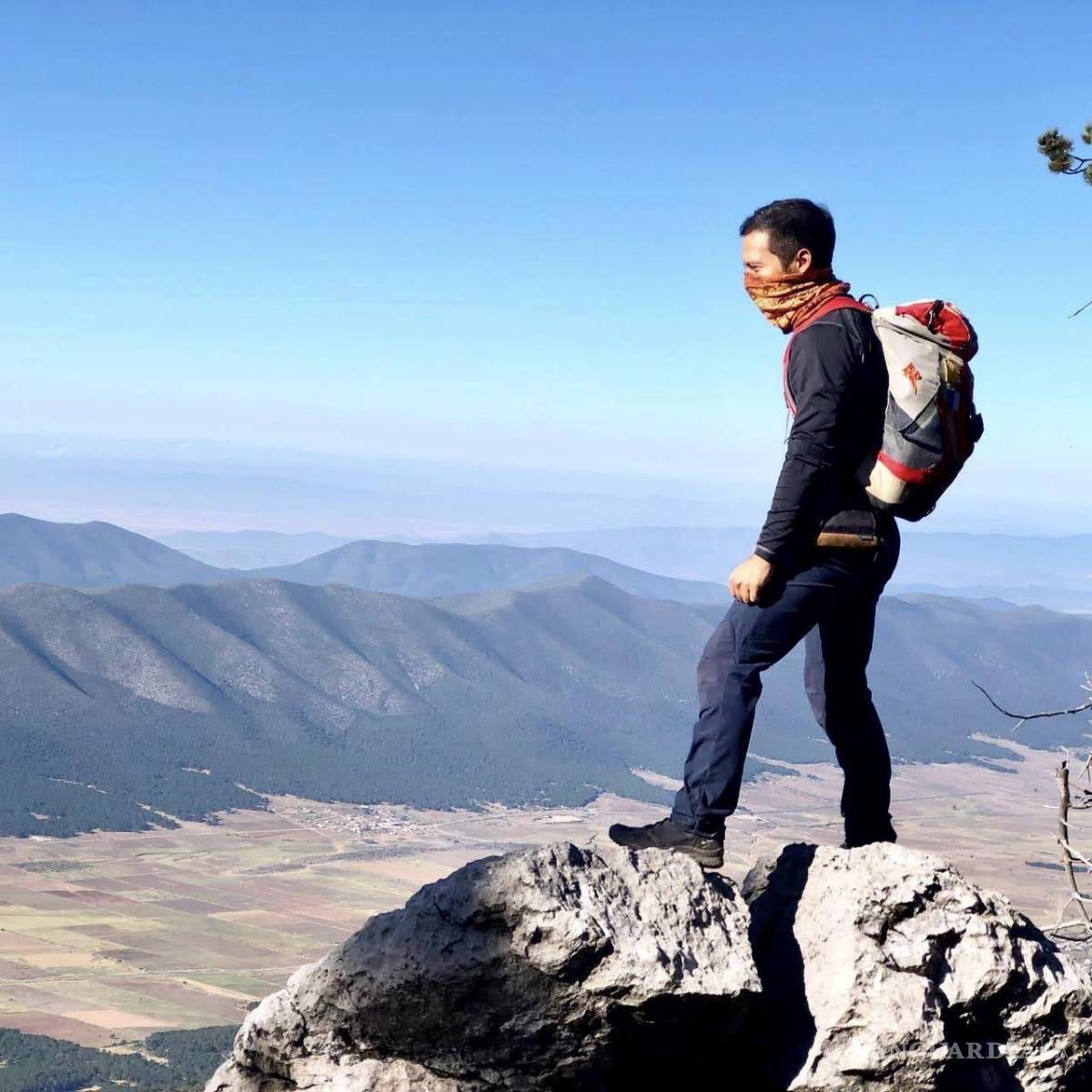 $!Villatoro estableció el reto de 365 ascensos consecutivos del Cerro de La Silla.