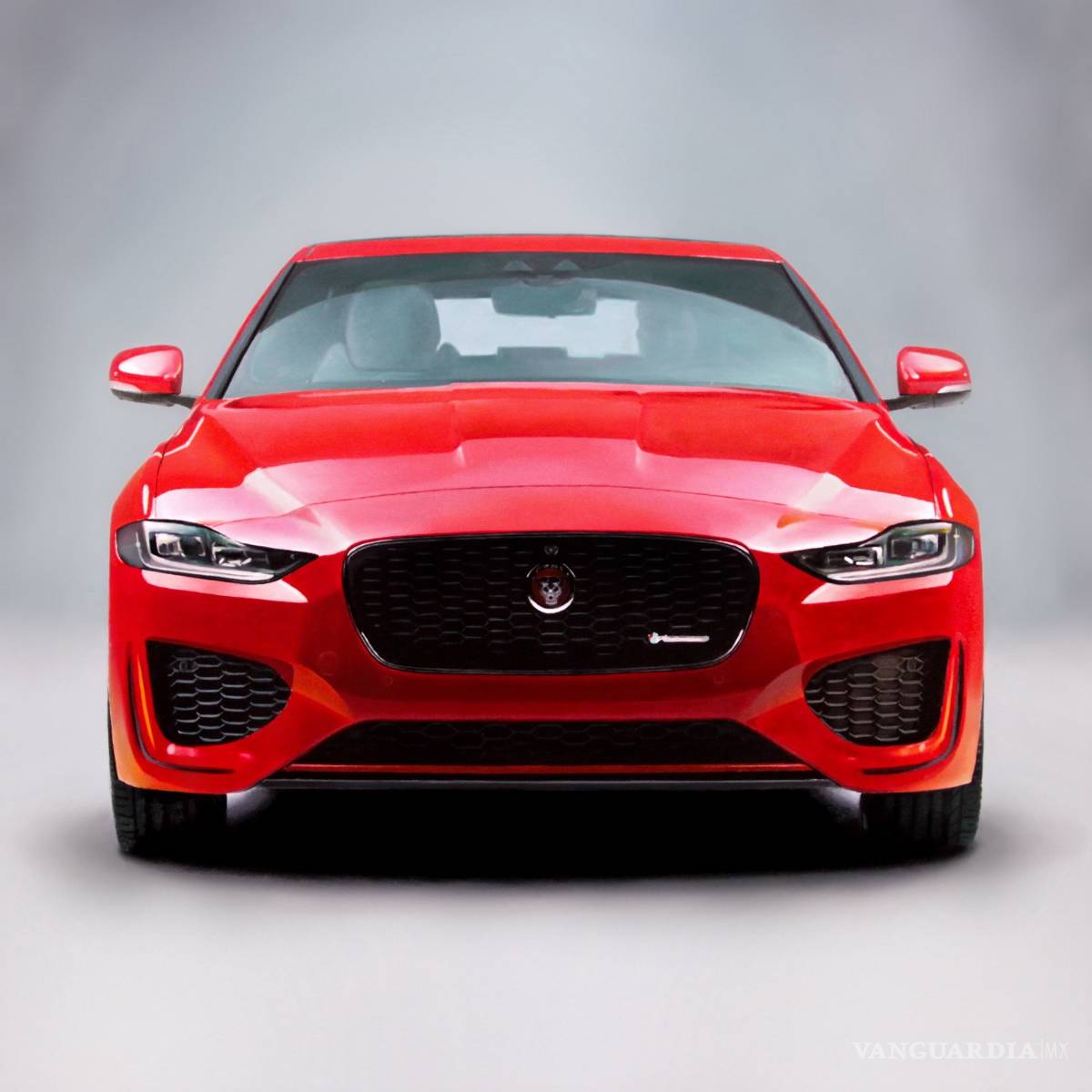 $!Jaguar XE 2020, más agresivo y tecnológico