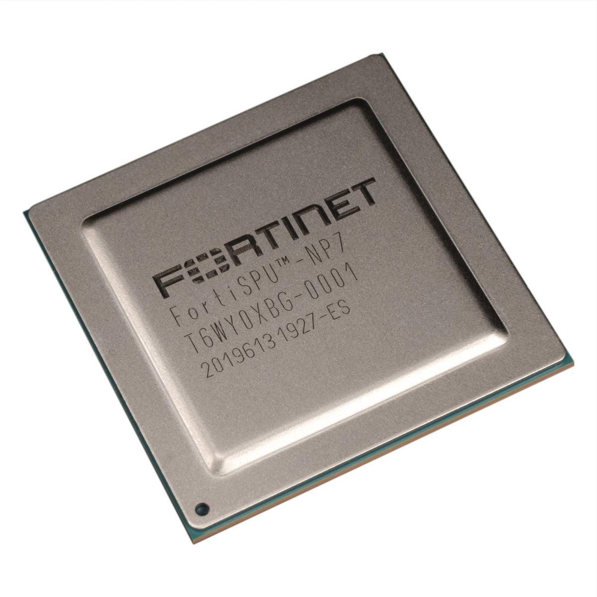 $!Microprocesador FortiSPU de los Equipo firewalls NGFW. EFE/Fortinet