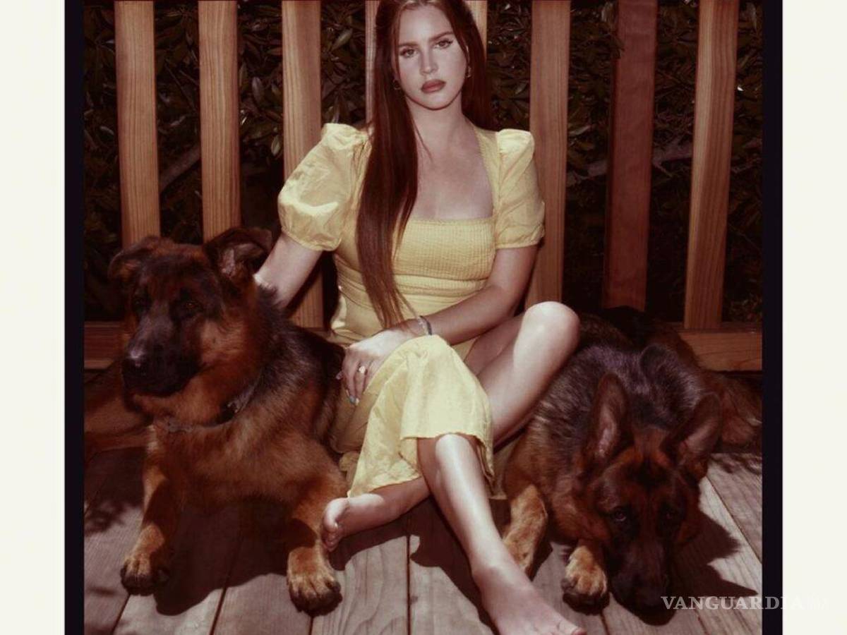 $!Del Rey, publicó en redes sociales la portada del nuevo álbum