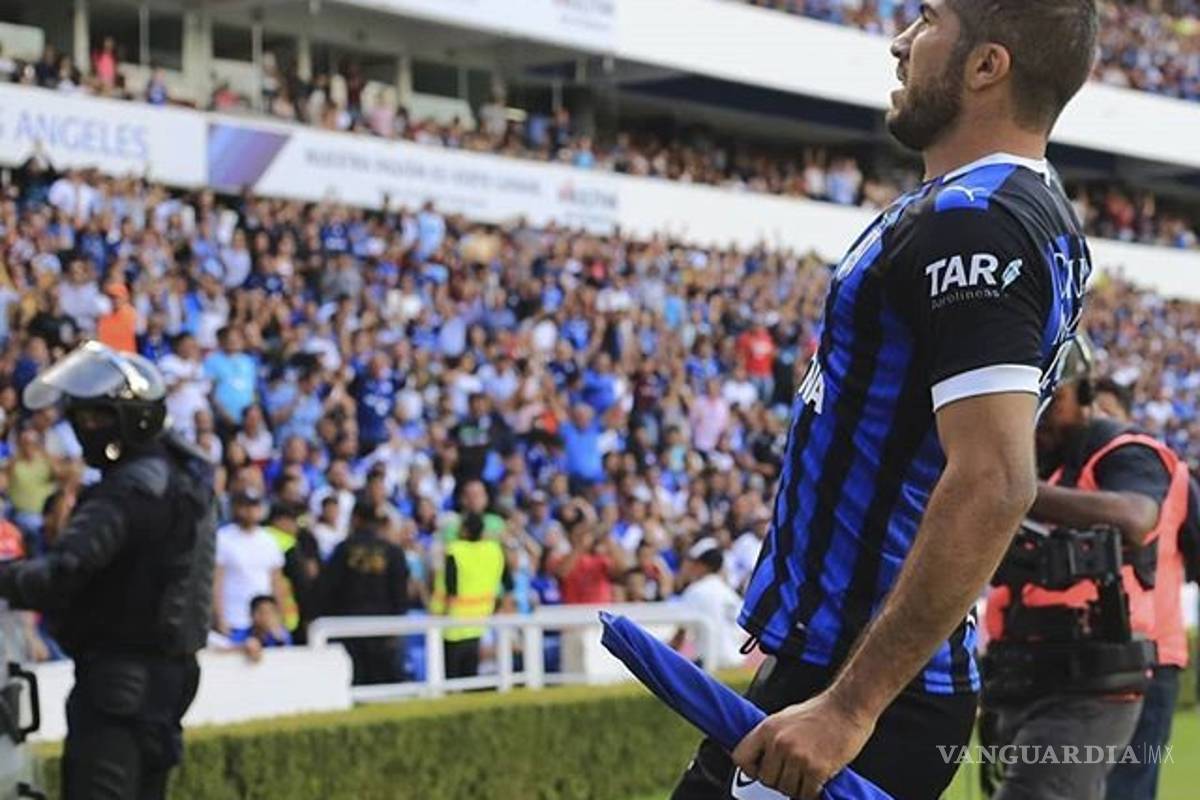 Jair Pereira mantiene el invicto de los Gallos Blancos