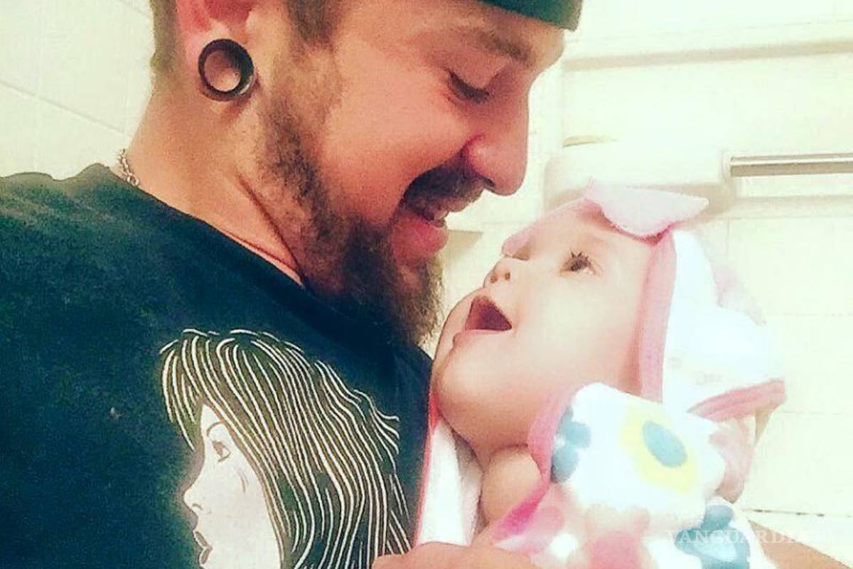 La emotiva carta de un padre soltero de 21 años