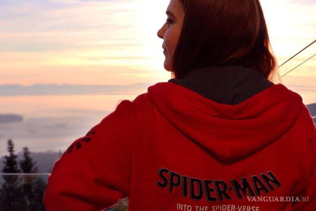 Animadora coahuilense gana un Critics Choice Awards por ‘Spider-Man: A través del Spider-verso’