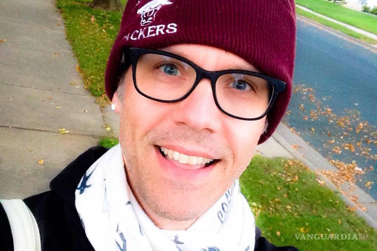 Maestro y su esposo abusaron de 8 jovencitos