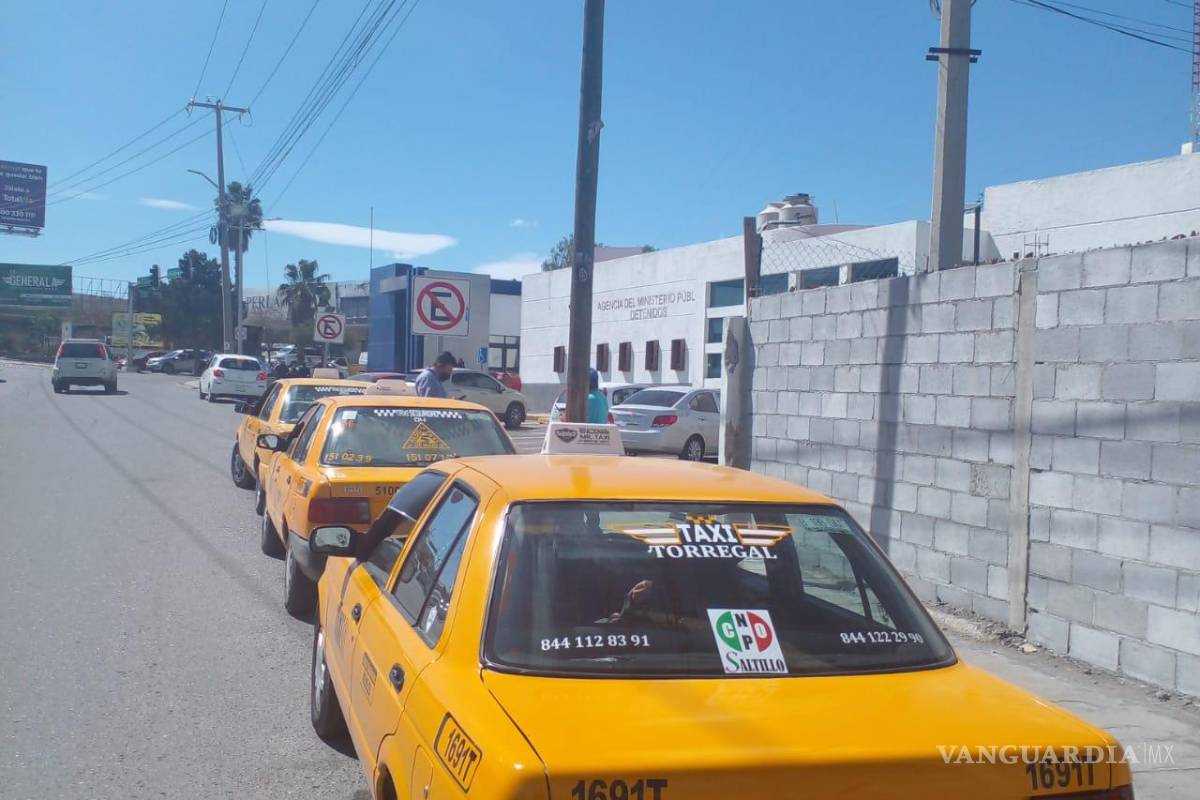 Saltillo: taxista y su familia son atacados salvajemente con palos y piedras por pandilla