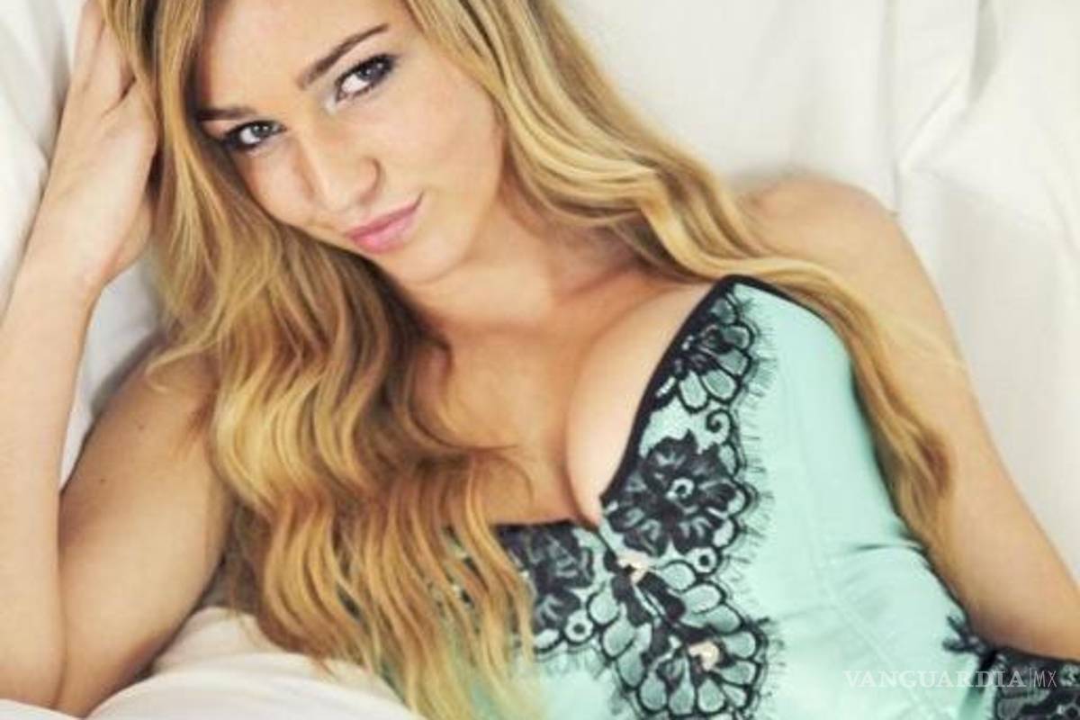 Buscaba una cita en Tinder y la obtuvo con una candente actriz porno